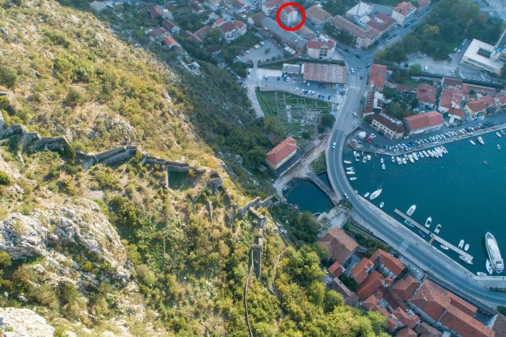 Stylish Apartment 22 Kotor Eksteriør bilde