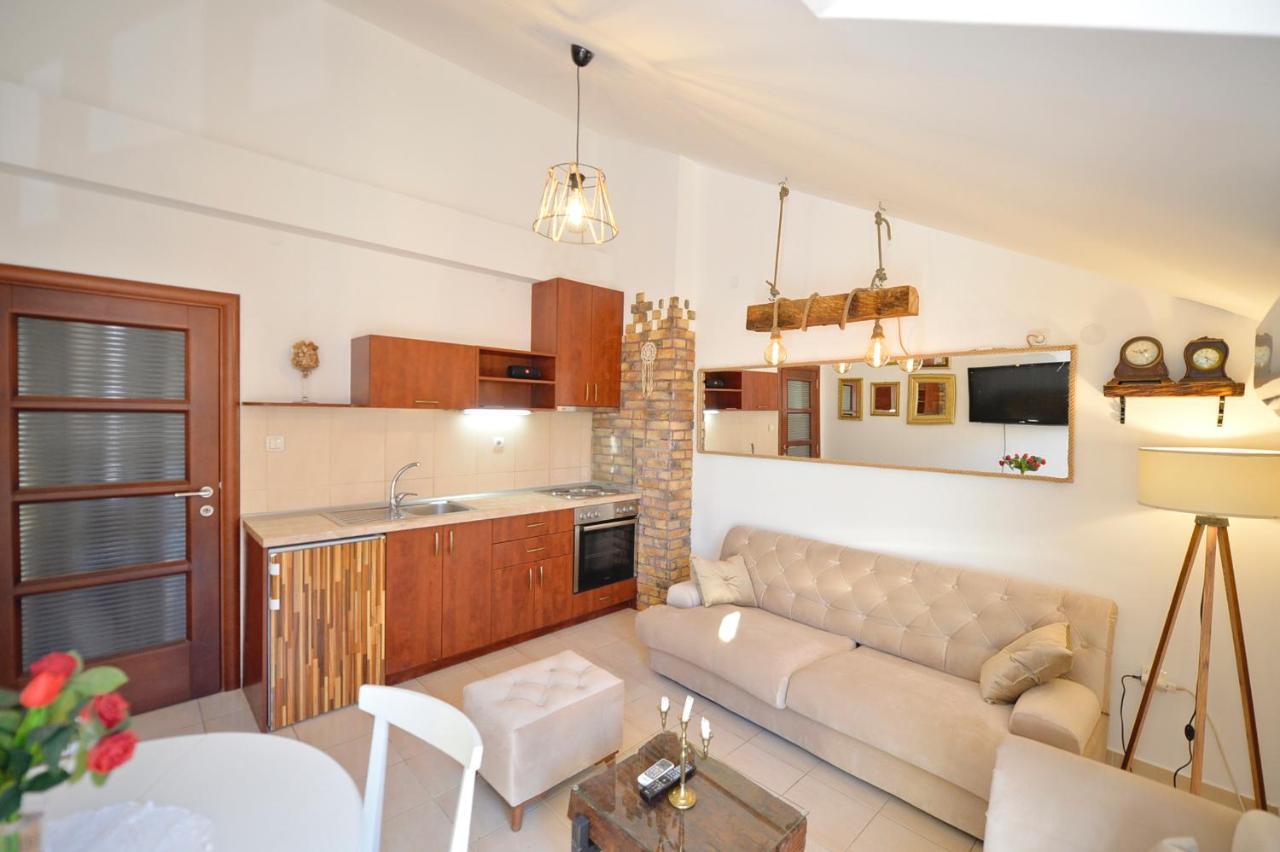 Stylish Apartment 22 Kotor Eksteriør bilde