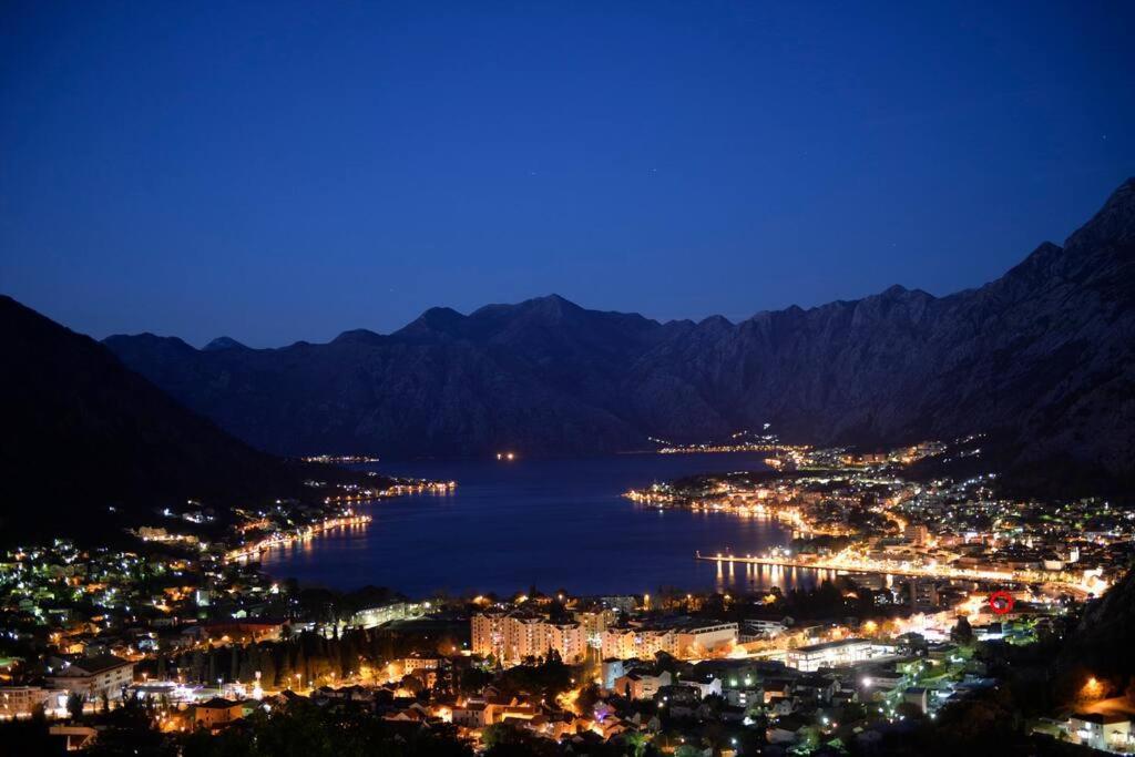 Stylish Apartment 22 Kotor Eksteriør bilde
