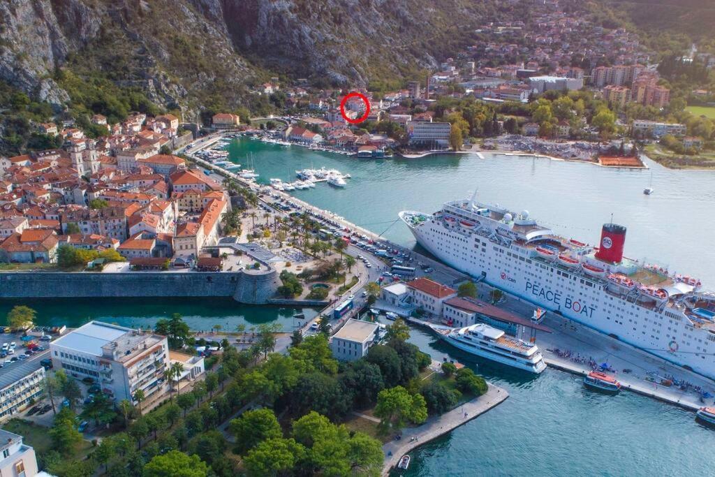 Stylish Apartment 22 Kotor Eksteriør bilde